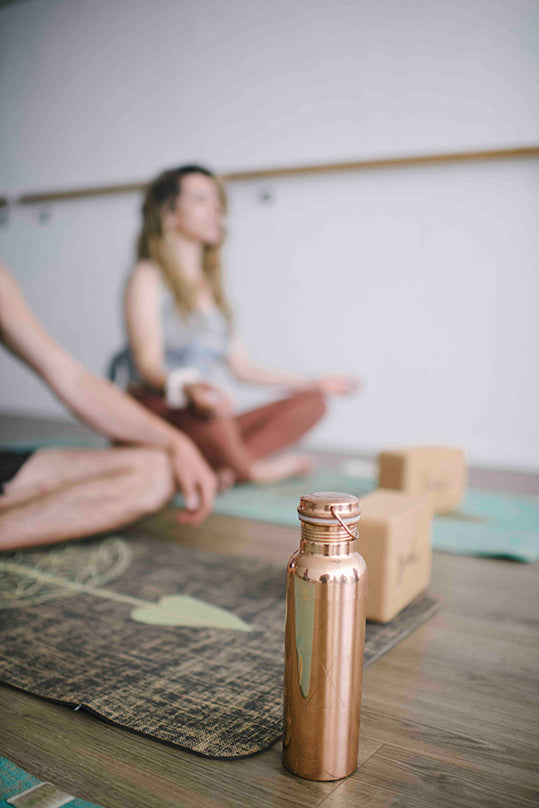 AQUA VEDIC Copper Drink Bottle 900ml - Yoga Tribe NZ